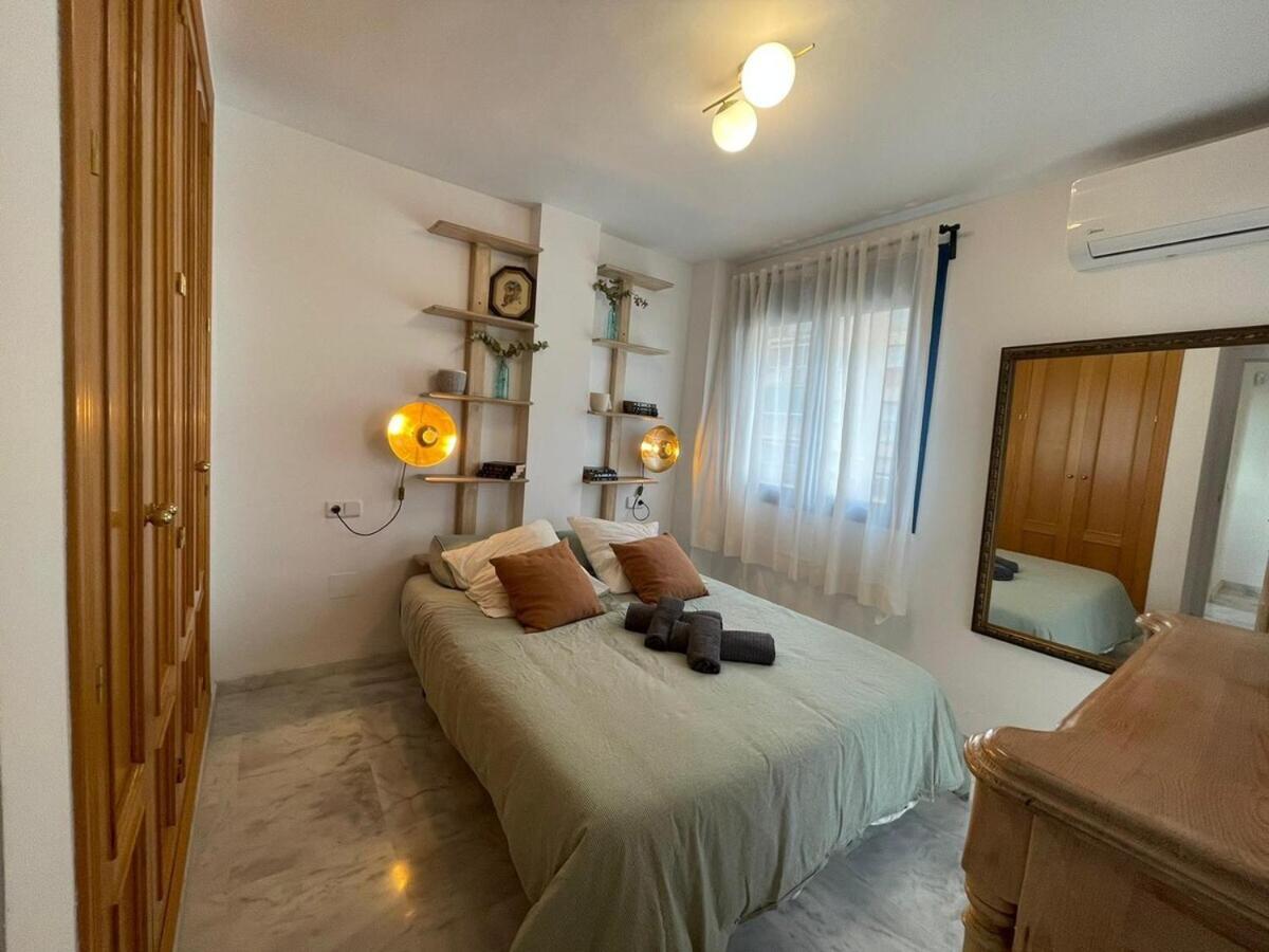 Calu Homes Cerca Playa De Huelin Málaga Kültér fotó