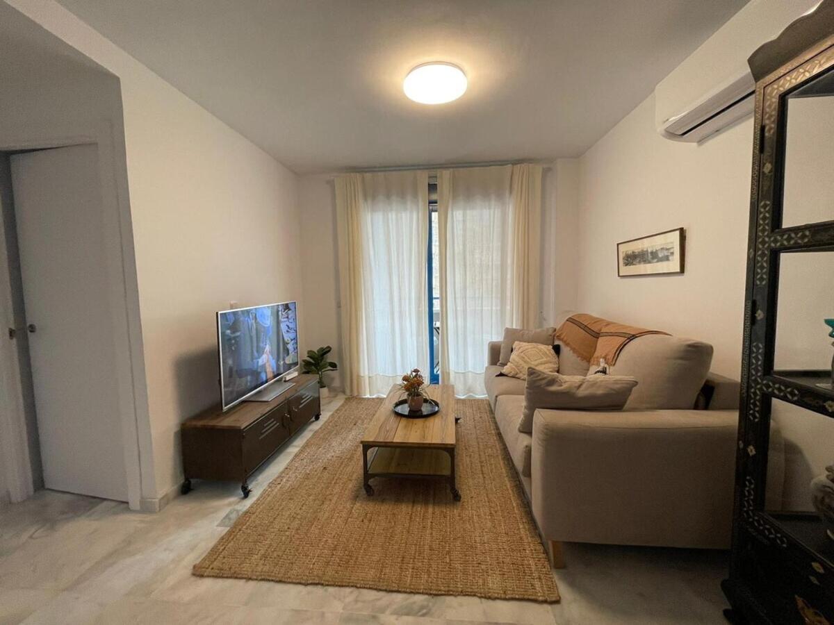 Calu Homes Cerca Playa De Huelin Málaga Kültér fotó