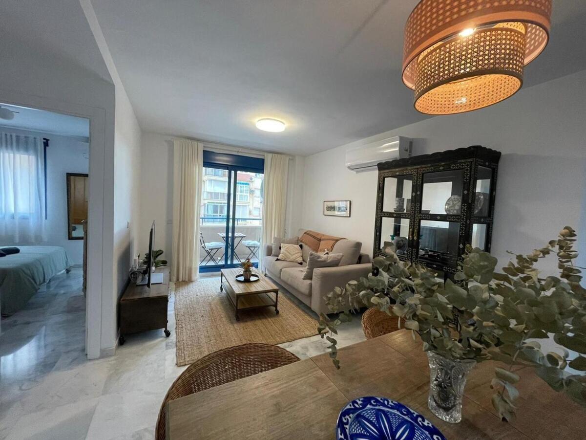 Calu Homes Cerca Playa De Huelin Málaga Kültér fotó