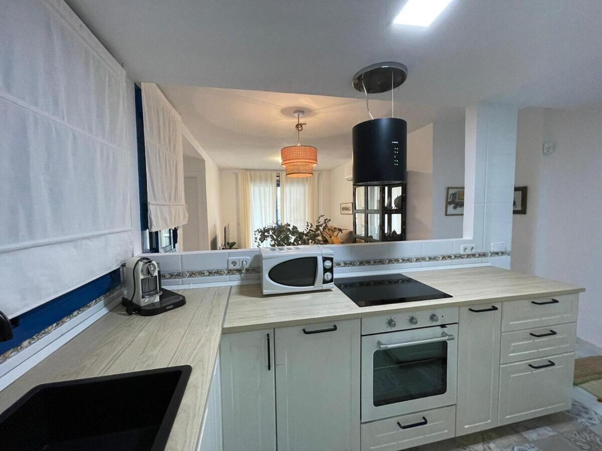 Calu Homes Cerca Playa De Huelin Málaga Kültér fotó