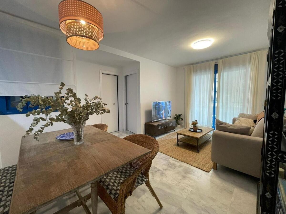 Calu Homes Cerca Playa De Huelin Málaga Kültér fotó
